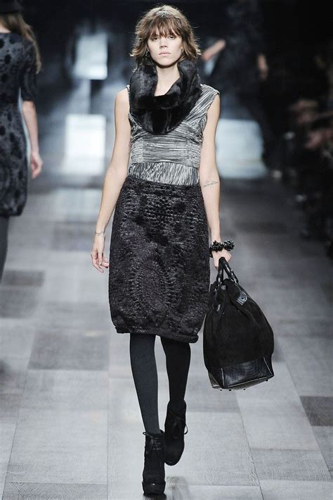 Burberry Prorsum: Fall 2009 Ready